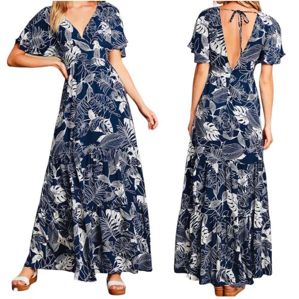 LuLus Savanna Navy Blue Floral Print Maxi Dress Size Medium